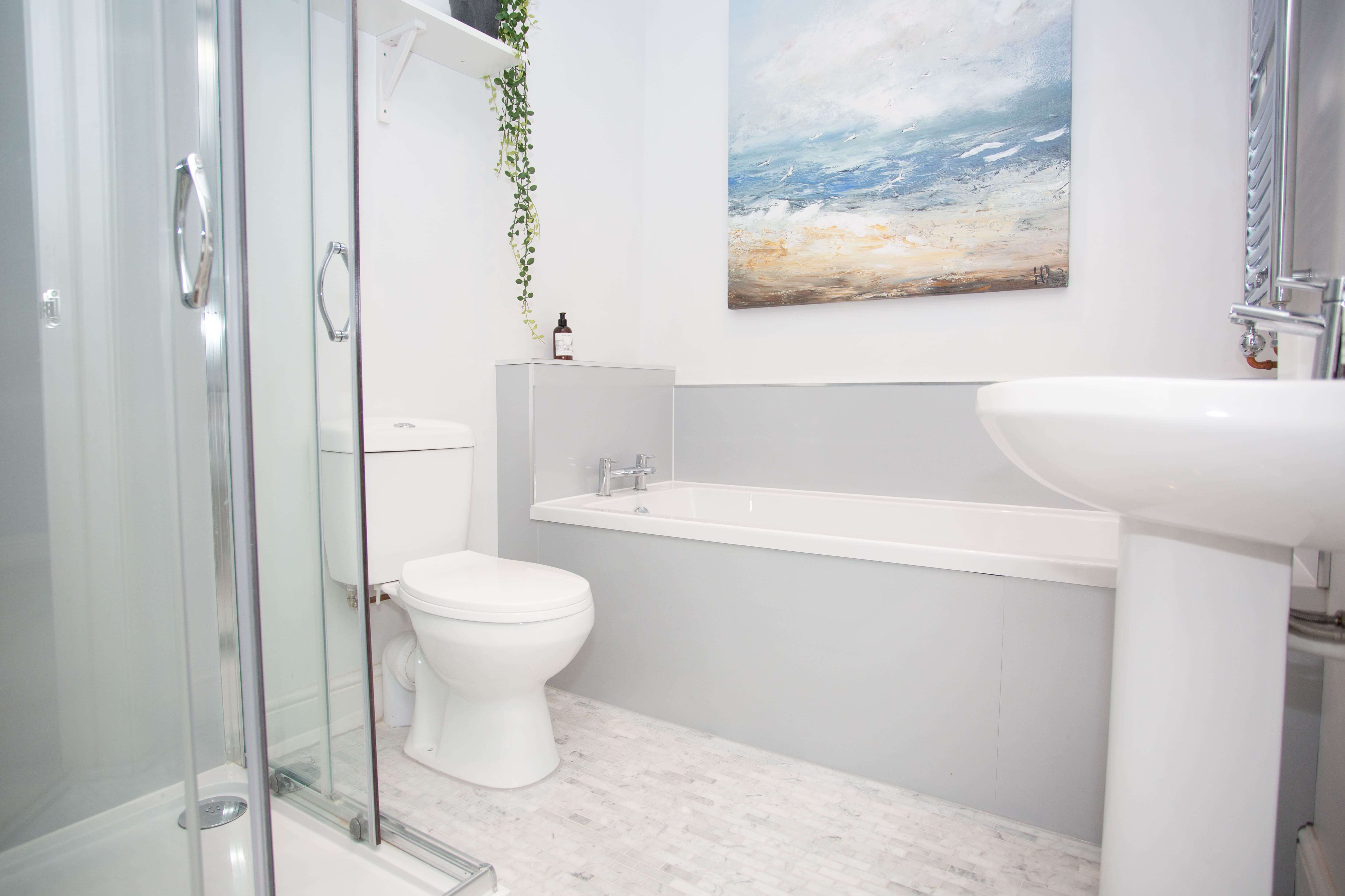 En Suite to the Second Bedroom